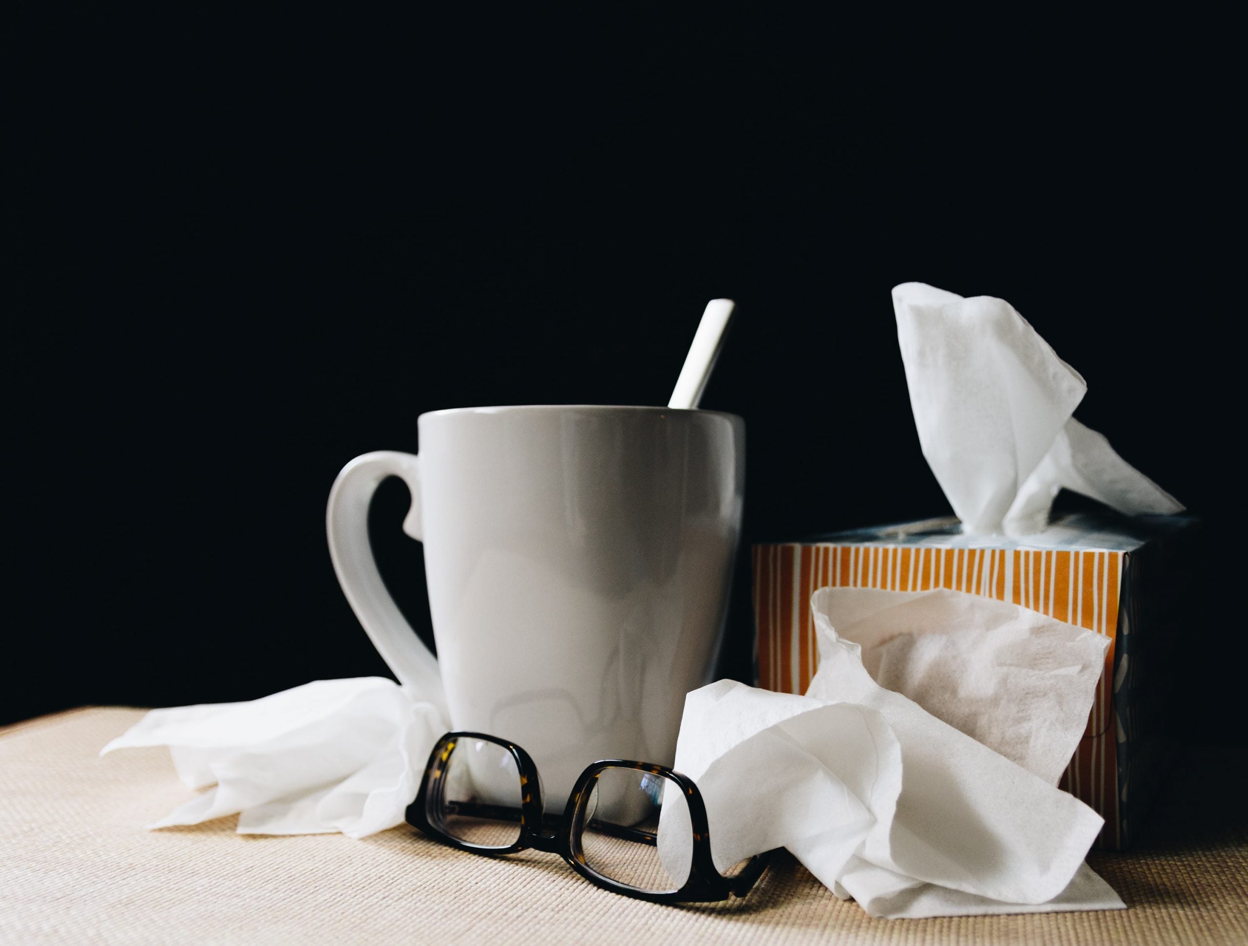 Что помогает при простуде: советы и домашние средства